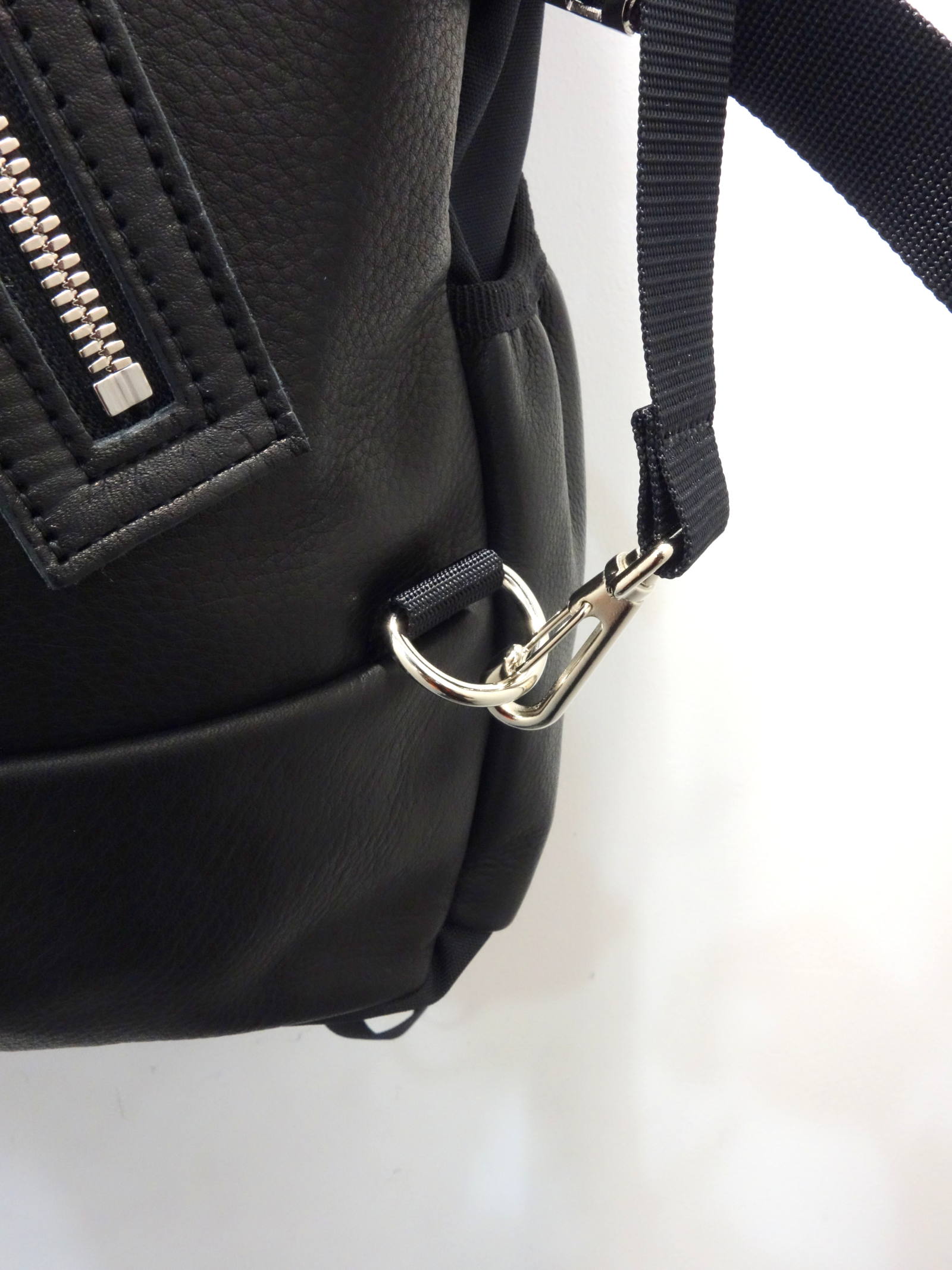 DECADE - オイルドレザー バックパック / DCD-01130S | LUKE